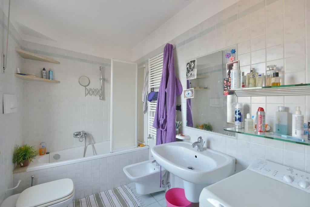 Super Sunny Penthouse With Terrace Apartment โรม ภายนอก รูปภาพ